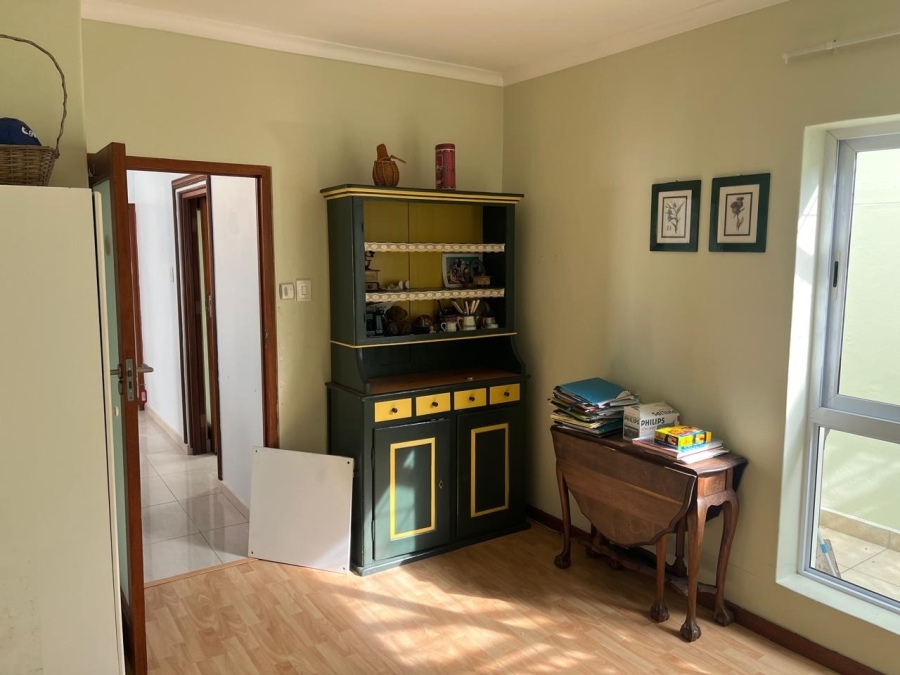 To Let 4 Bedroom Property for Rent in Big Bay Western Cape